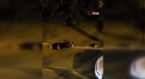 مقطع فيديو يوثق طعن رجلٍ تركي لزوجته يُتداول على أنه يطعن سائحة عربية في تركيا