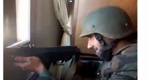 فيديو قديم من سوريا يُتداول حديثًا على أنه لإصابة أحد جنود الاحتلال على يد كتائب القسام بغزة