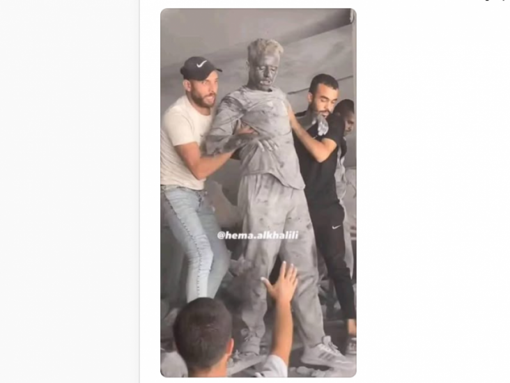 الصورة متداولة منذ أيلول الماضي من غزة، وليست لتحرير سجين من سجن صيدنايا في سوريا مؤخرًا