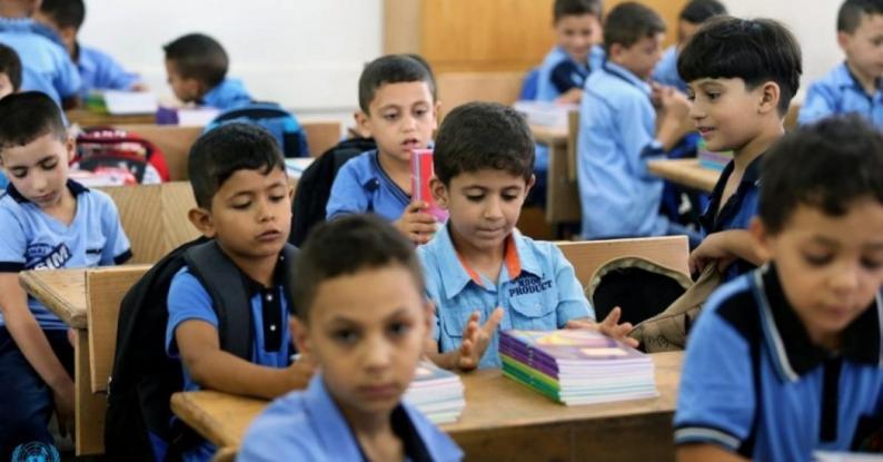 كيف سيكون التعليم في المدارس مع بدء العام الدراسي؟.. وزير التربية والتعليم د. أمجد برهم يوضح لمنصة وطن للتحقق "دقيق"